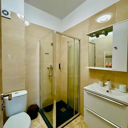 Summerland Seaview Apartman *